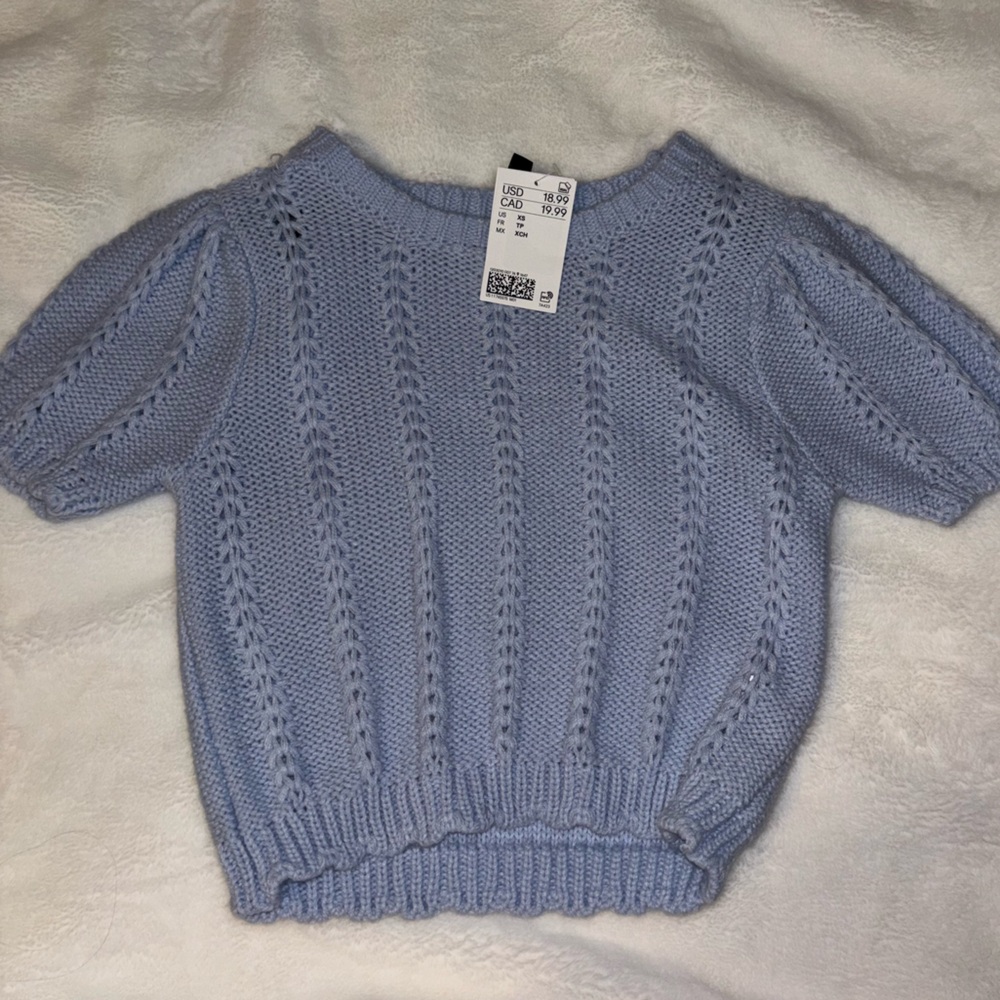 Light blue cropped sweater